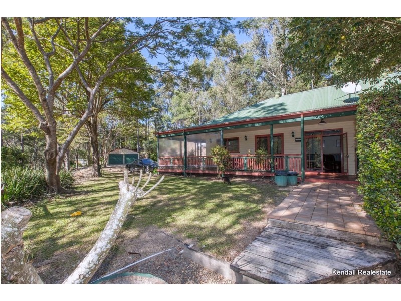 136 Henri Robert Drive, Tamborine Mountain QLD 4272