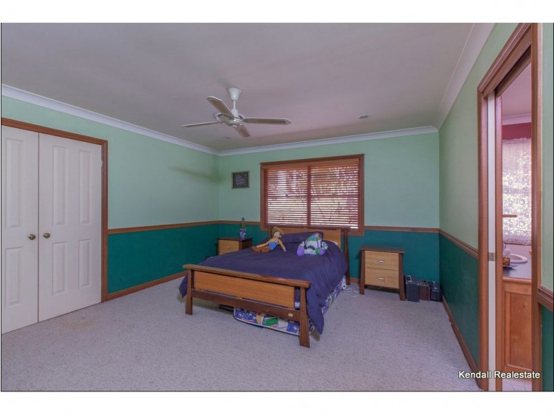 136 Henri Robert Drive, Tamborine Mountain QLD 4272