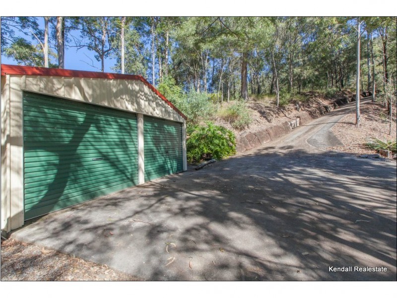 136 Henri Robert Drive, Tamborine Mountain QLD 4272