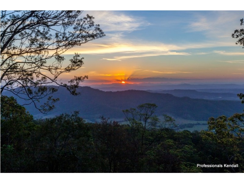 685 Main Western Road, Tamborine Mountain QLD 4272