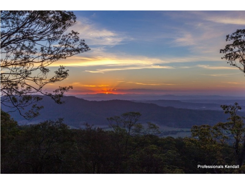 685 Main Western Road, Tamborine Mountain QLD 4272