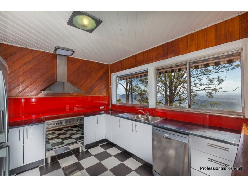 685 Main Western Road, Tamborine Mountain QLD 4272