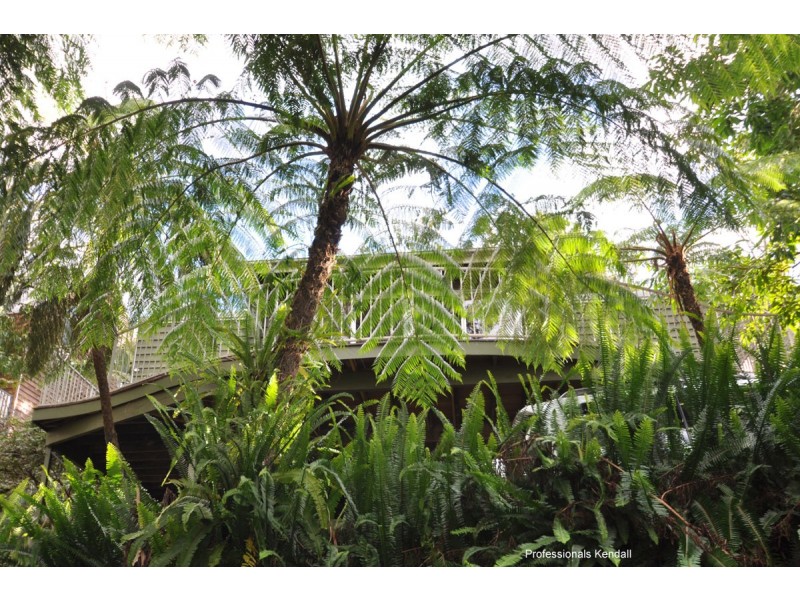 70 Kinabalu Drive, Eagle Heights QLD 4271