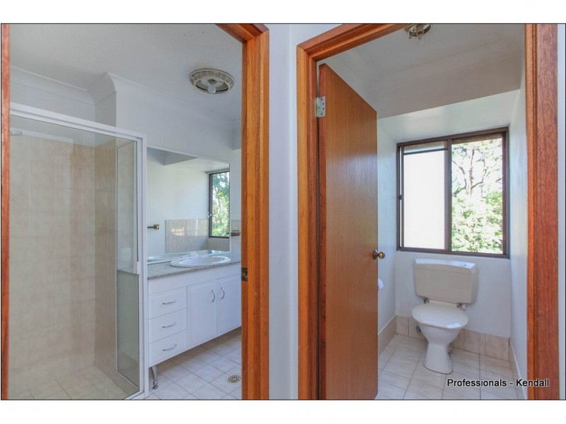 124 Sierra Drive, Tamborine Mountain QLD 4272