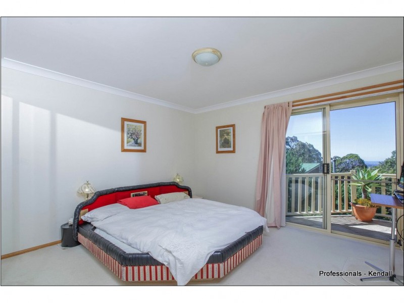 10 Borneo Court, Tamborine Mountain QLD 4272