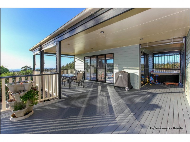 43 Paradise Drive, Eagle Heights QLD 4271