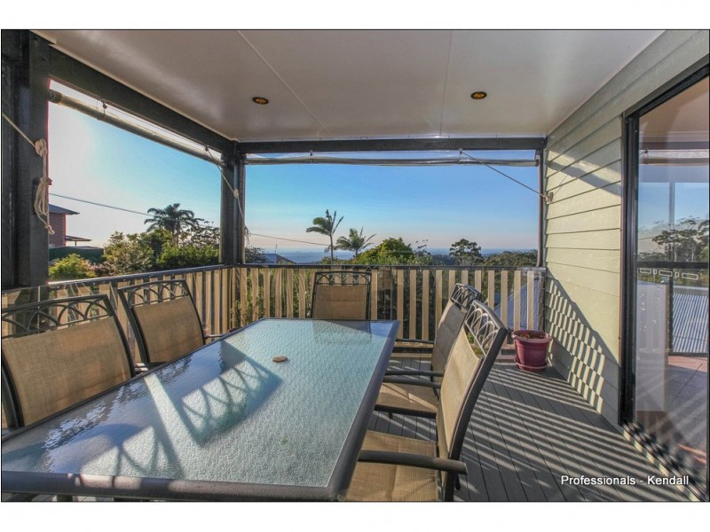 43 Paradise Drive, Eagle Heights QLD 4271