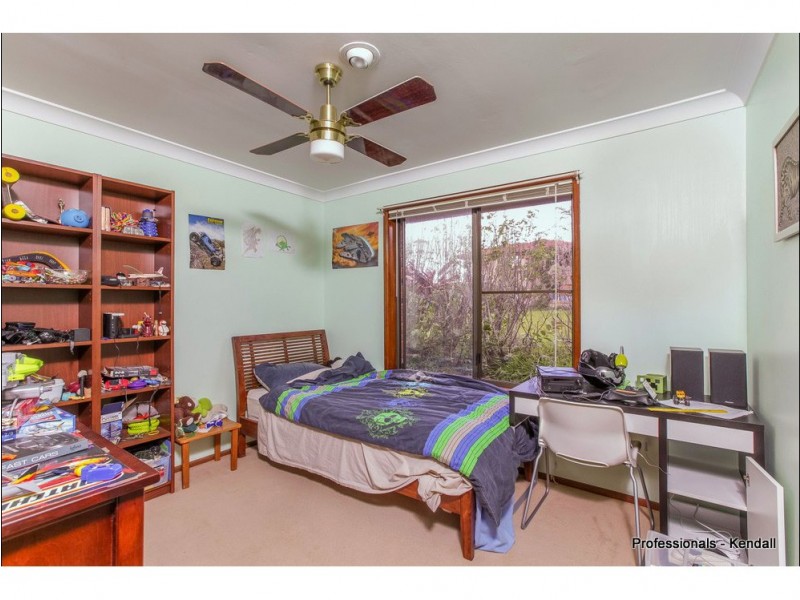 6 Lamington Parade, Tamborine Mountain QLD 4272