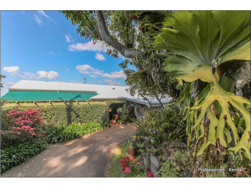 101 Guanaba Road, Tamborine Mountain QLD 4272