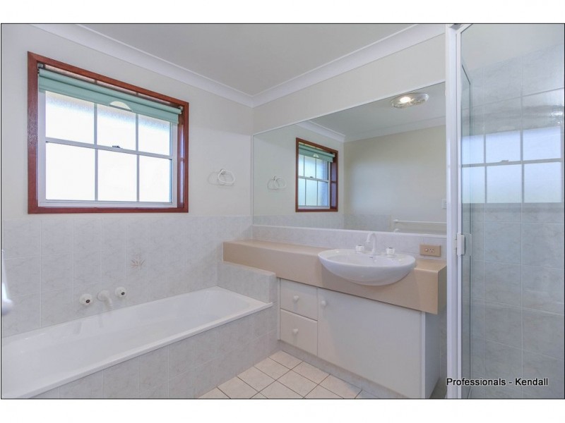 36 Sierra Drive, Tamborine Mountain QLD 4272