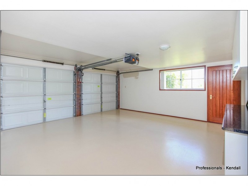 36 Sierra Drive, Tamborine Mountain QLD 4272