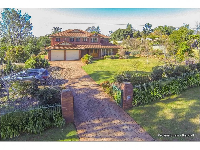 36 Sierra Drive, Tamborine Mountain QLD 4272