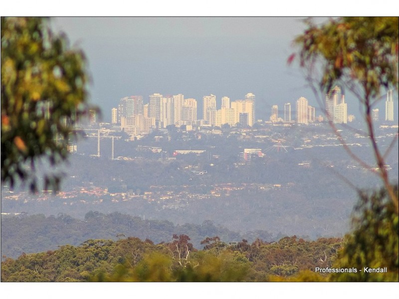 19 Magnetic Drive, Eagle Heights QLD 4271