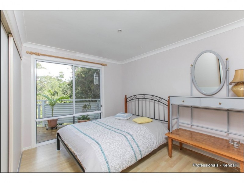 19 Magnetic Drive, Eagle Heights QLD 4271