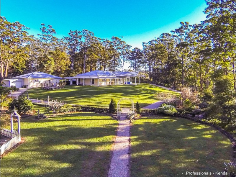 25 Munro Court, Tamborine Mountain QLD 4272