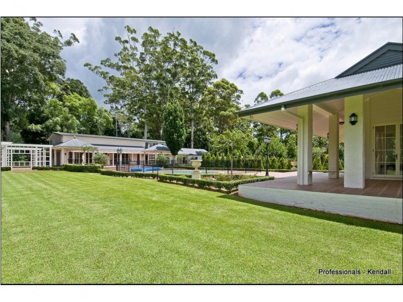 27 Normandie Court, Tamborine Mountain QLD 4272
