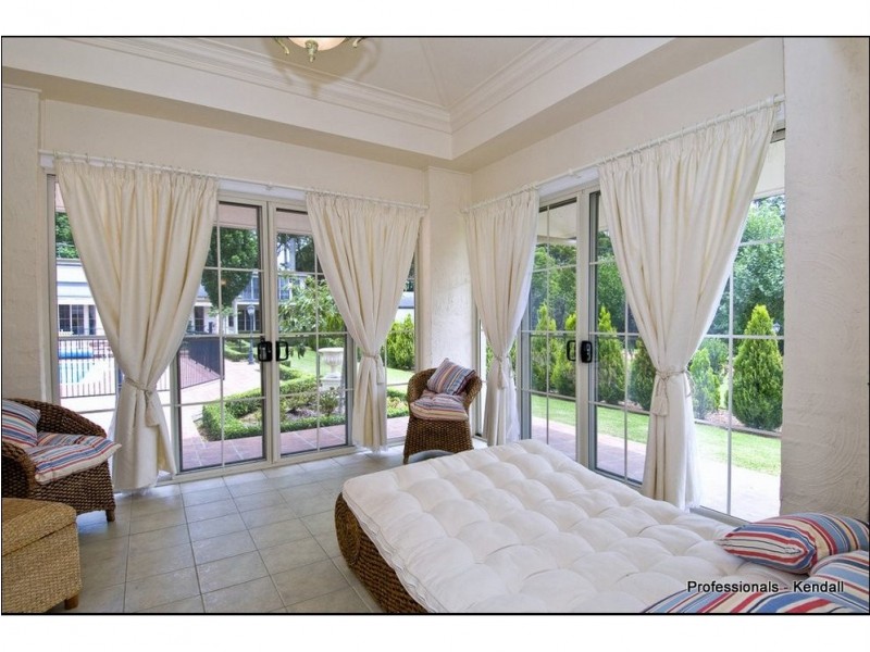 27 Normandie Court, Tamborine Mountain QLD 4272