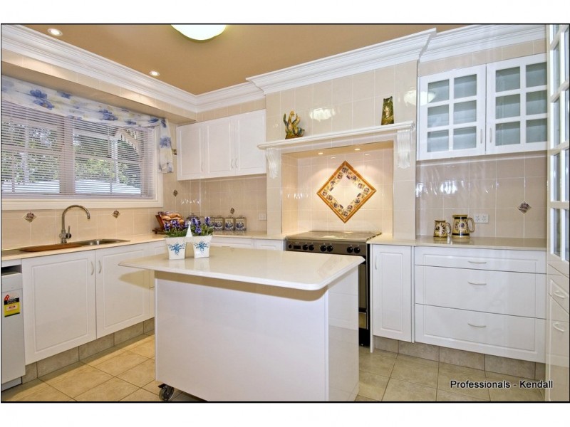 27 Normandie Court, Tamborine Mountain QLD 4272