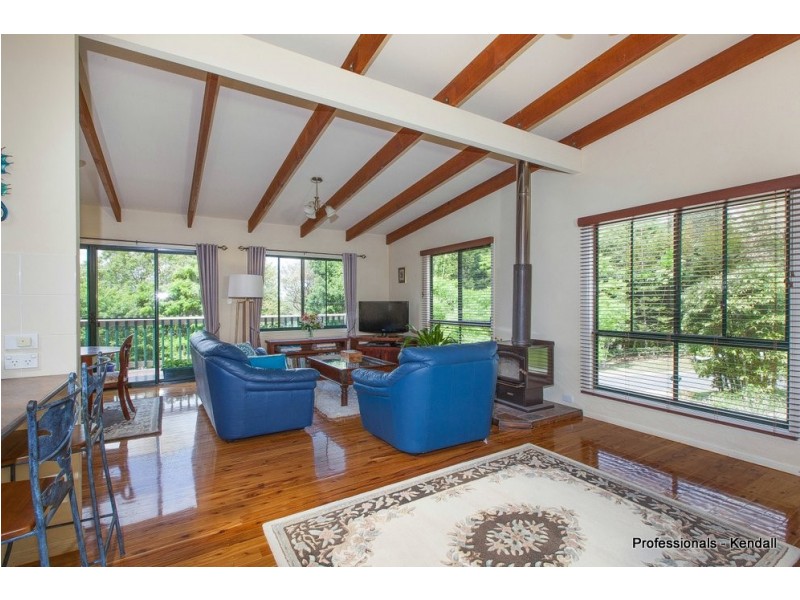 14 Borneo Court, Tamborine Mountain QLD 4272