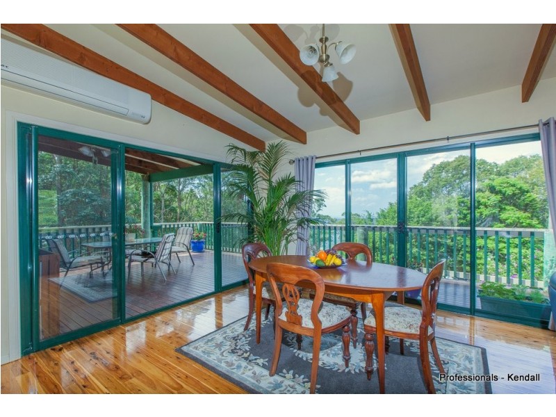 14 Borneo Court, Tamborine Mountain QLD 4272