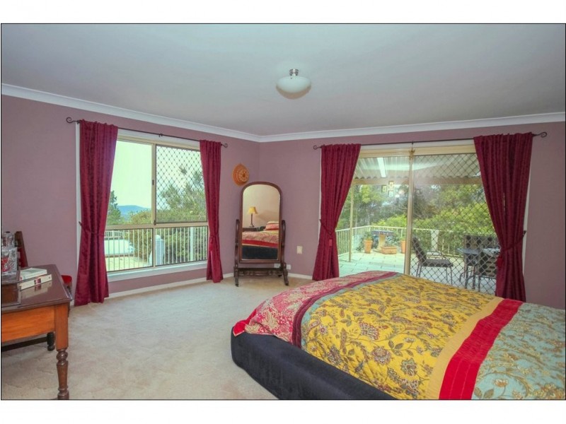 5 Celebes Court, Tamborine Mountain QLD 4272