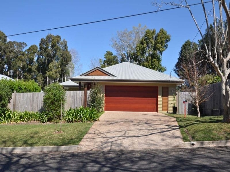45 Southport Avenue, Eagle Heights QLD 4271