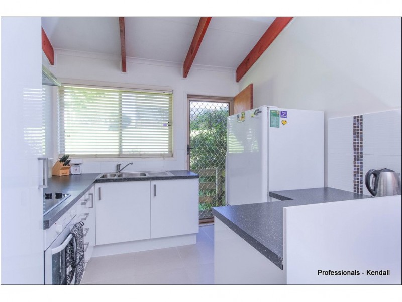 18 Cayambe Court, Eagle Heights QLD 4271