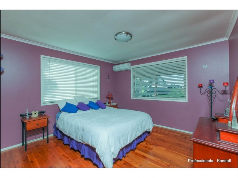18 Cayambe Court, Eagle Heights QLD 4271