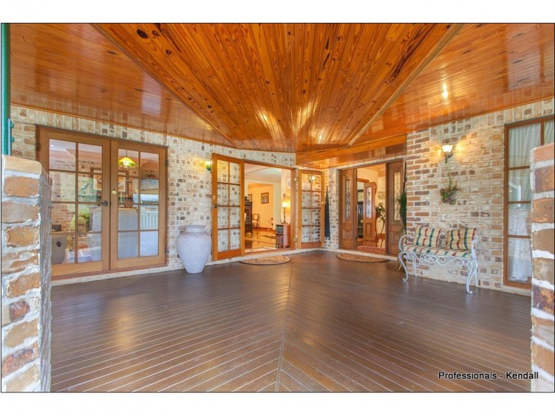 91 Currey Road, Wongawallan QLD 4210