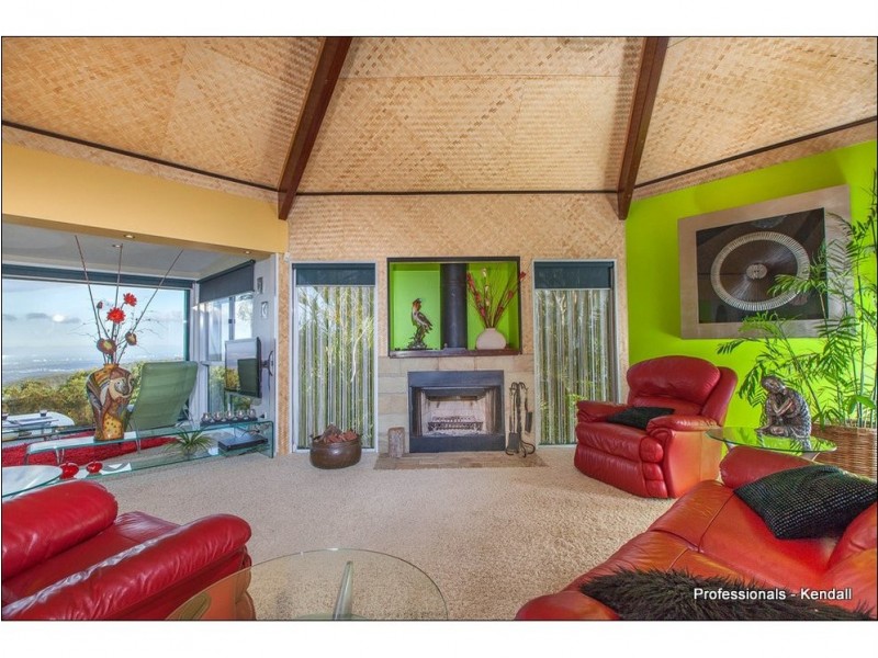 16 Erebus Court, Eagle Heights QLD 4271