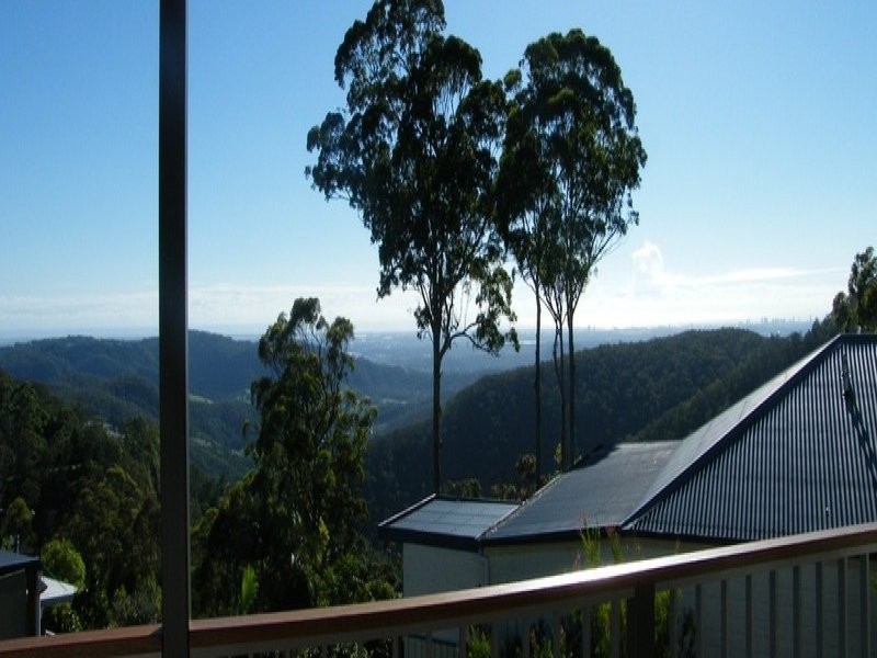 2 Taal Court, Eagle Heights QLD 4271