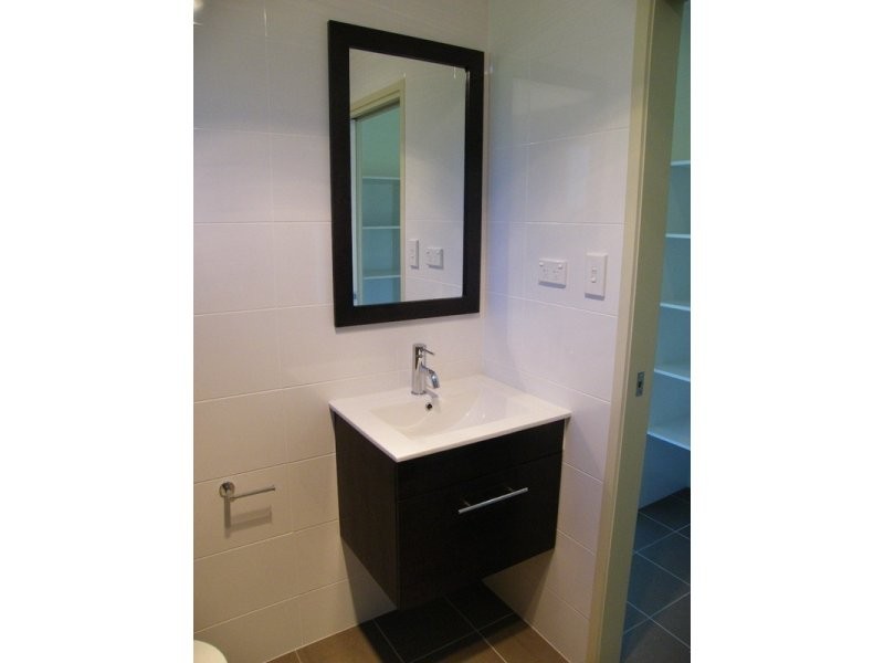 2 Taal Court, Eagle Heights QLD 4271