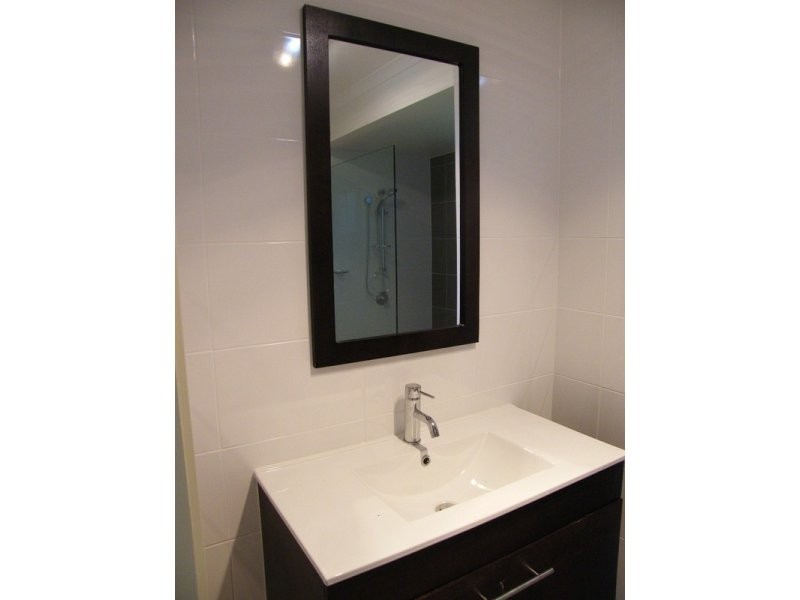 2 Taal Court, Eagle Heights QLD 4271