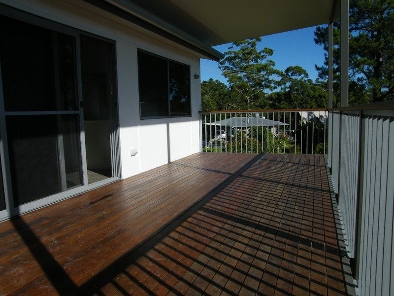 2 Taal Court, Eagle Heights QLD 4271