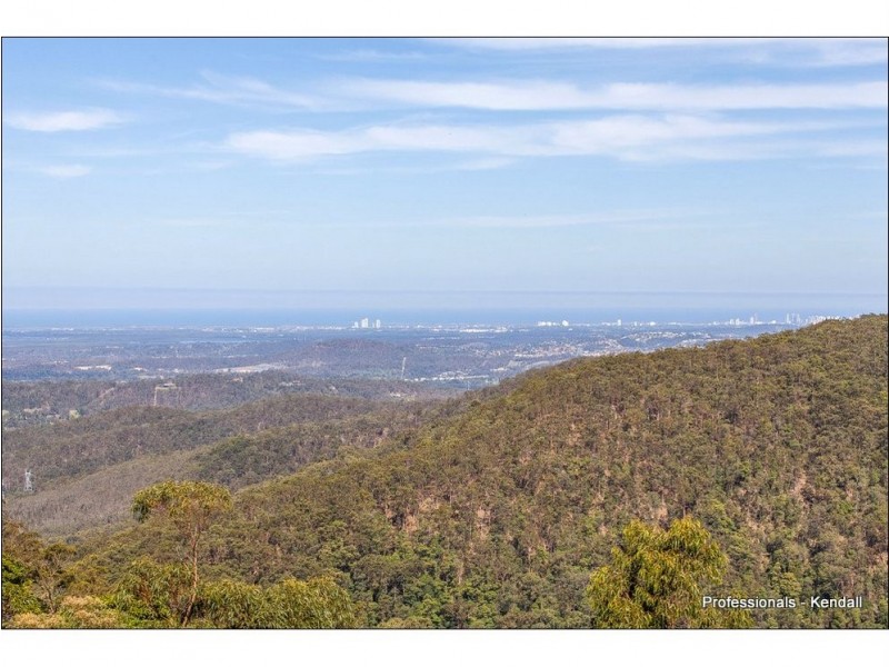 9 Kailas Court, Eagle Heights QLD 4271