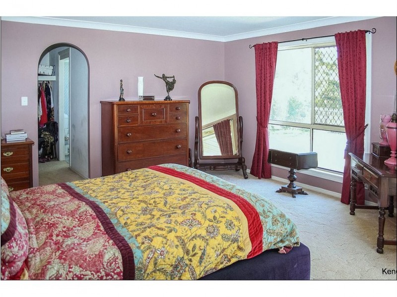 5 Celebes Court, Tamborine Mountain QLD 4272