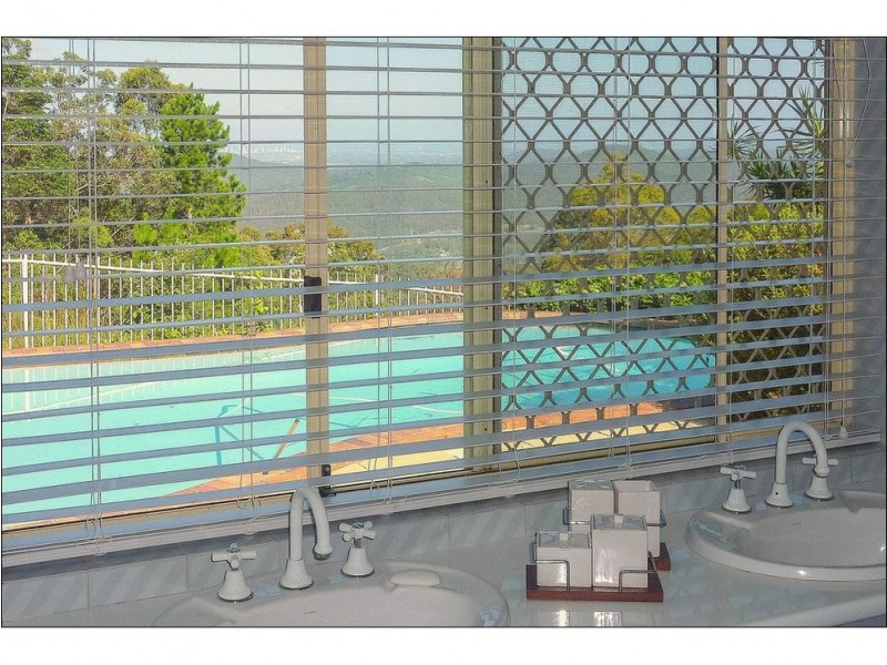 5 Celebes Court, Tamborine Mountain QLD 4272