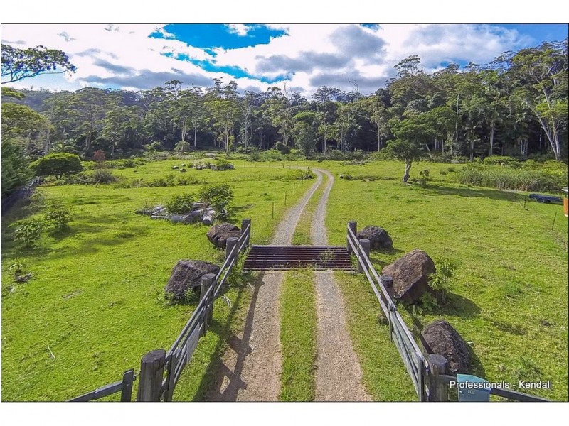 114 The Shelf Road, Tamborine Mountain QLD 4272