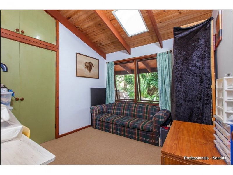 4-6 Cayambe Court, Eagle Heights QLD 4271