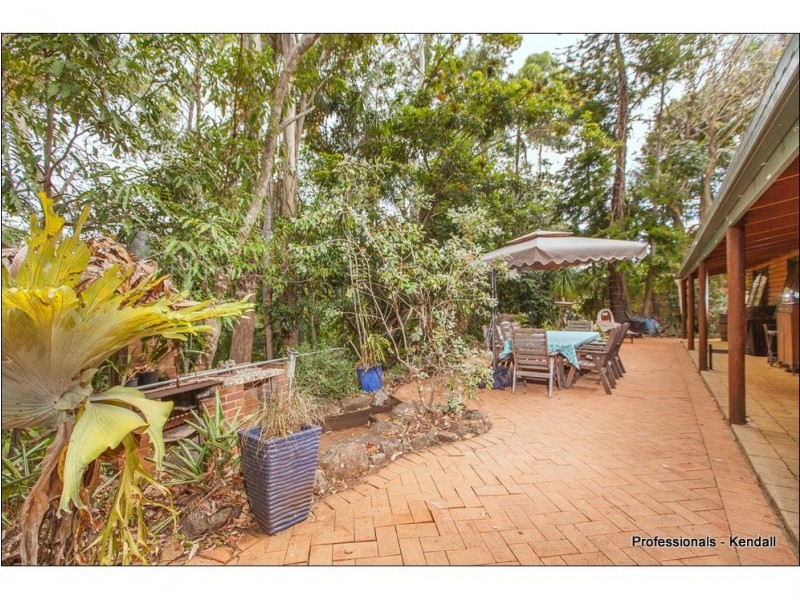 4-6 Cayambe Court, Eagle Heights QLD 4271