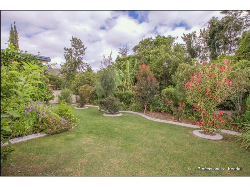 40 Riverbend Drive, Canungra QLD 4275