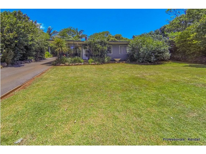 26 Yuulong Road, Tamborine Mountain QLD 4272