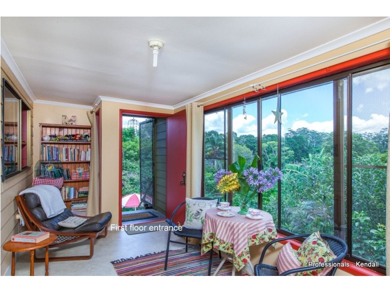 9-11 Huyber Lane, Eagle Heights QLD 4271