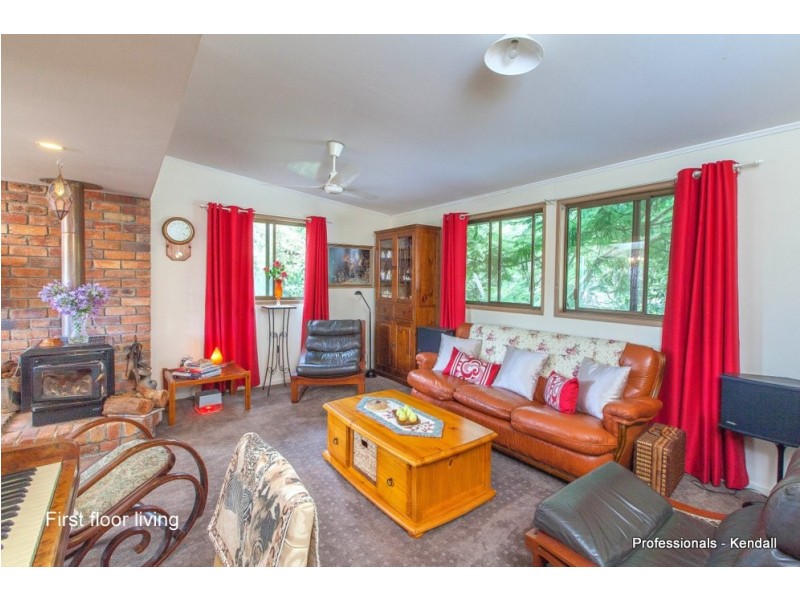 9-11 Huyber Lane, Eagle Heights QLD 4271