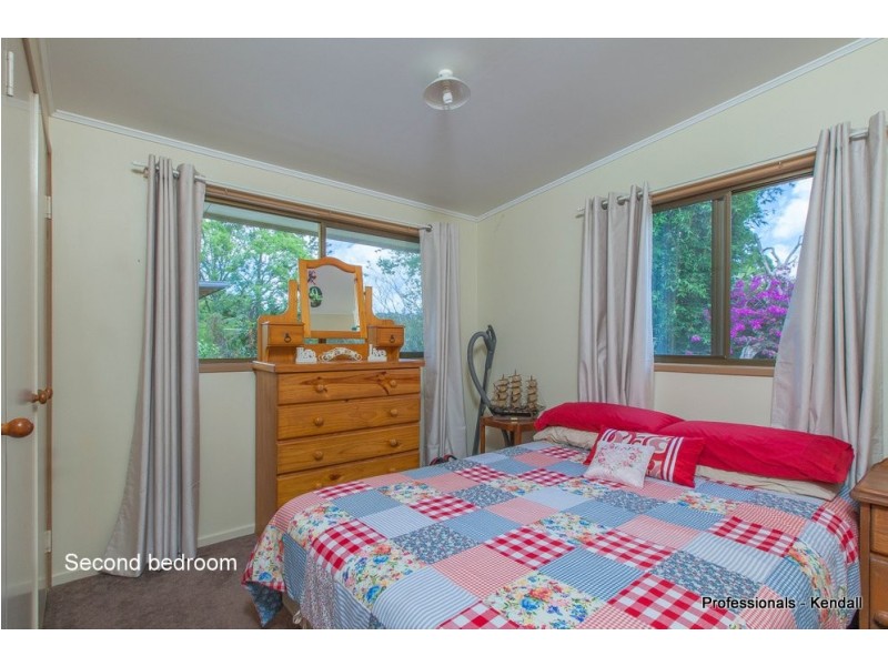 9-11 Huyber Lane, Eagle Heights QLD 4271