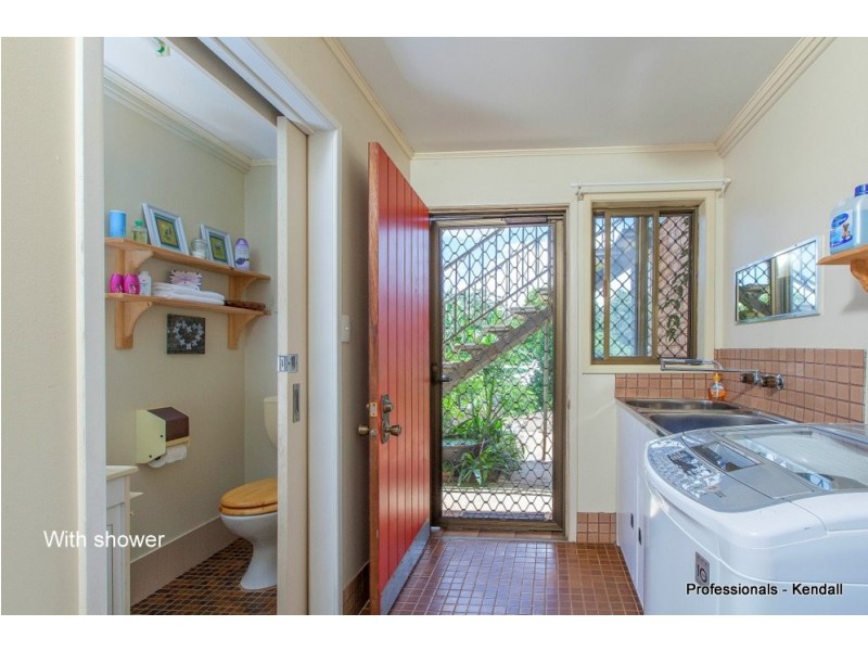 9-11 Huyber Lane, Eagle Heights QLD 4271