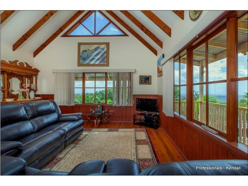 208 Guanaba Road, Tamborine Mountain QLD 4272