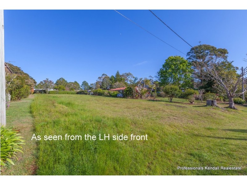 8 Lamington, Tamborine Mountain QLD 4272