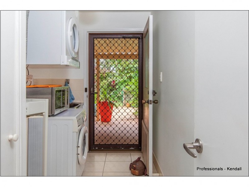 9 Demavend Drive, Tamborine Mountain QLD 4272