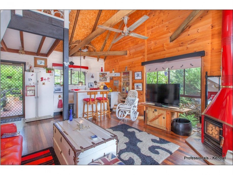 14 Orchis Drive, Eagle Heights QLD 4271